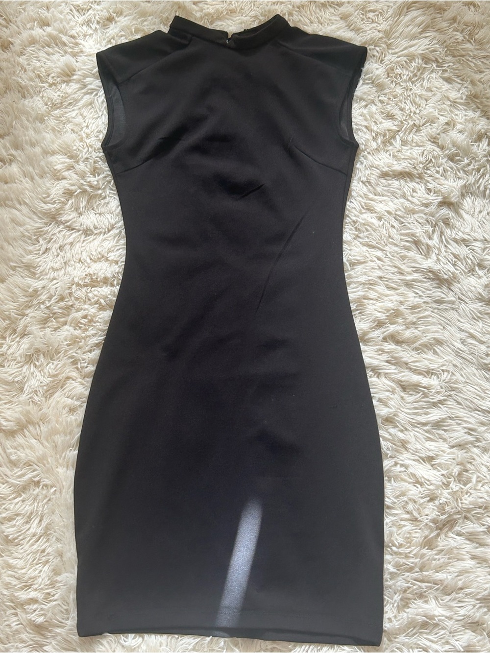 Another Story Black Cap-Sleeve Mini Dress